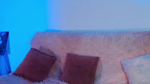 gentlemila online show from 16, 2, 2025