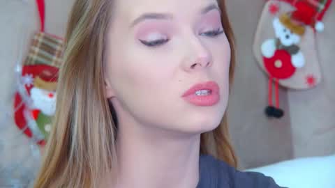 Snapshot of gentlerossi chatting on 28, 11, 2025 GentleRossi online show from 28, 11, 2025