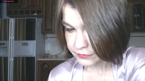 Elena online show from 10, 9, 2025
