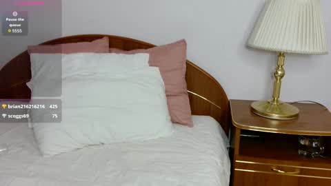 Elena online show from 28, 2, 2026