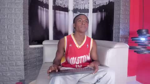 G E O R G E online show from 7, 10, 2025