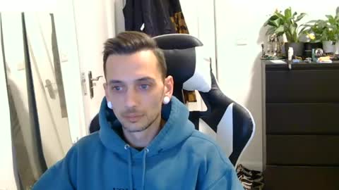 georgek0011 online show from 15, 6, 2026