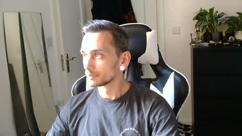 georgek0011 online show from 19, 6, 2026