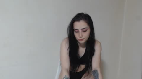 Jo online show from 4, 3, 2025
