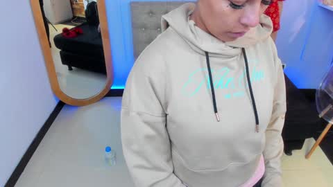 Snapshot of georgina_coule chatting on 30, 12, 2024 Georgina Coule online show from 30, 12, 2024