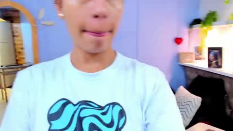 Snapshot of georgina_coule chatting on 7, 3, 2025 Georgina Coule online show from 7, 3, 2025