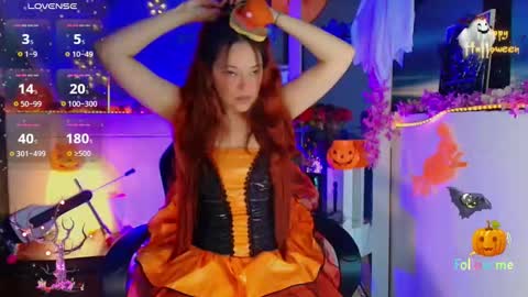 Snapshot of georgina_moschino chatting on 31, 10, 2025 georgina_moschino online show from 31, 10, 2025