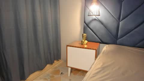 Snapshot of georgina_sensuelle chatting on 29, 3, 2026 Georgina online show from 29, 3, 2026