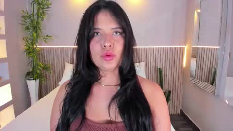 GeorginaReyes  online show from 2, 12, 2025