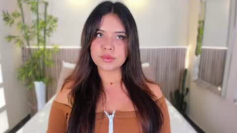 Snapshot of georginareyes chatting on 22, 6, 2026 GeorginaReyes online show from 22, 6, 2026