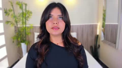 Snapshot of georginareyes chatting on 4, 7, 2026 GeorginaReyes online show from 4, 7, 2026