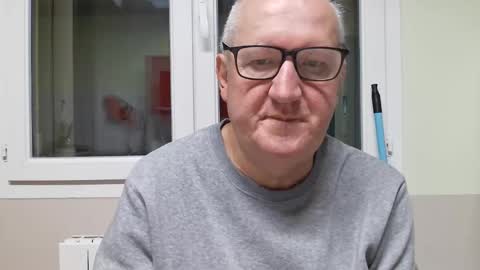 gerardlp131313 online show from 19, 11, 2025