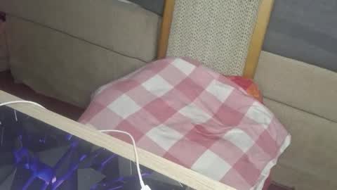 A  A online show from 31, 1, 2026