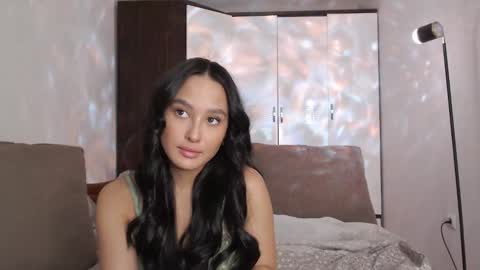 Snapshot of germiona_shine chatting on 5, 3, 2025 Germiona online show from 5, 3, 2025