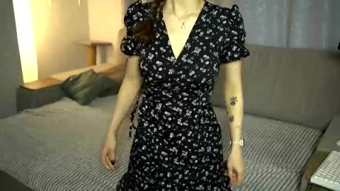 Snapshot of gerridae chatting on 10, 11, 2025 Jean and Isa couple Van online show from 10, 11, 2025