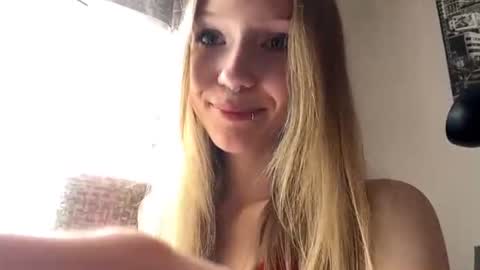 Sophie online show from 15, 7, 2026