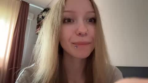 Sophie online show from 1, 8, 2026