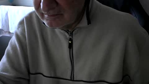 Snapshot of gh1952ma chatting on 6, 3, 2025 Gisse online show from 6, 3, 2025