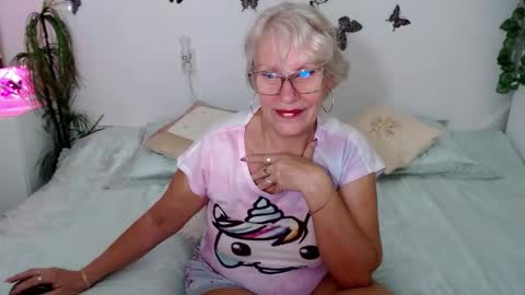 Snapshot of ghertrudequeen chatting on 14, 9, 2025 Ghertrudequeen online show from 14, 9, 2025