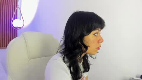 Milaa online show from 20, 4, 2026