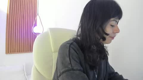 Milaa online show from 30, 4, 2026