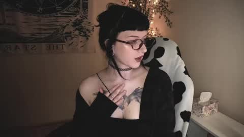 Snapshot of ghoticspectre chatting on 10, 5, 2026 ghoticspectre online show from 10, 5, 2026