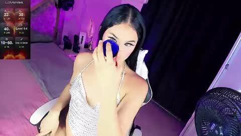 Gia Ferrara online show from 15, 5, 2026