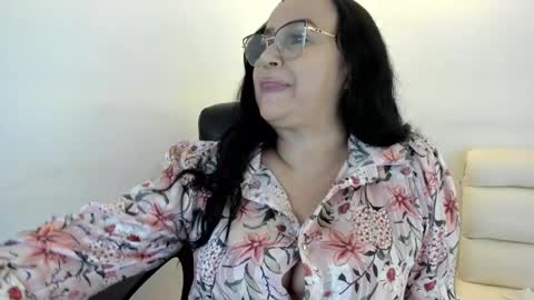 nahomi online show from 5, 1, 2025