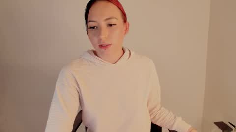 GIA WHITE Independet  online show from 27, 3, 2026