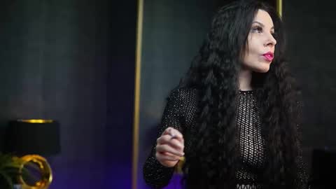  Gia  online show from 13, 1, 2026