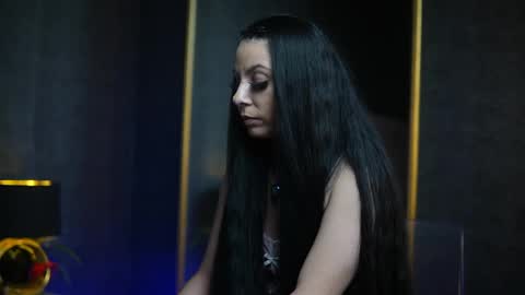  Gia  online show from 26, 2, 2026