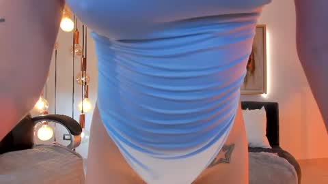 Gia Ferrera online show from 22, 6, 2026