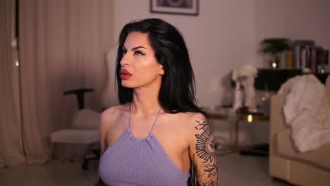 Snapshot of giainked chatting on 16, 3, 2026 giainked online show from 16, 3, 2026