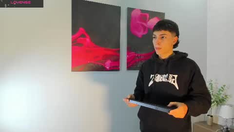 Snapshot of gian_rossii chatting on 23, 6, 2026 GIAN online show from 23, 6, 2026