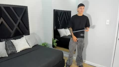 Snapshot of gian_rossii chatting on 30, 6, 2026 GIAN online show from 30, 6, 2026