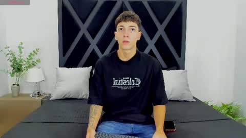 Snapshot of gian_rossii chatting on 17, 7, 2026 GIAN online show from 17, 7, 2026