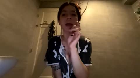 Snapshot of gianna_lusty chatting on 10, 4, 2026 gianna lusty online show from 10, 4, 2026