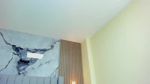 G I A N N A  online show from 6, 3, 2025