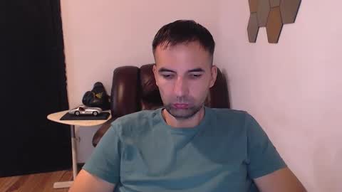 Snapshot of gianni_lion chatting on 13, 10, 2025 Gianni online show from 13, 10, 2025