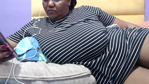 gianttitts online show from 22, 1, 2025