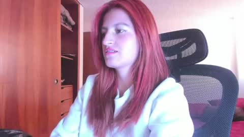 GiaRoussel online show from 21, 4, 2026