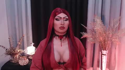 Gia X online show from 17, 12, 2025