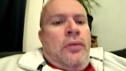 giddyup222222 online show from 5, 1, 2025