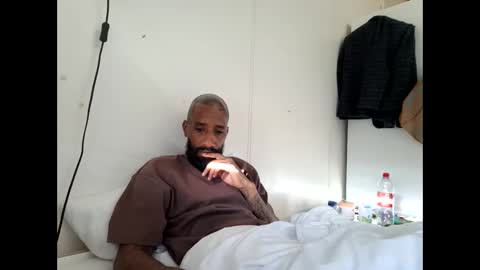 Snapshot of gide8n chatting on 7, 4, 2026 Gideon online show from 7, 4, 2026