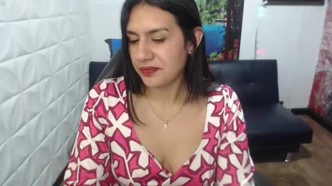 Gigi 3 online show from 8, 3, 2025