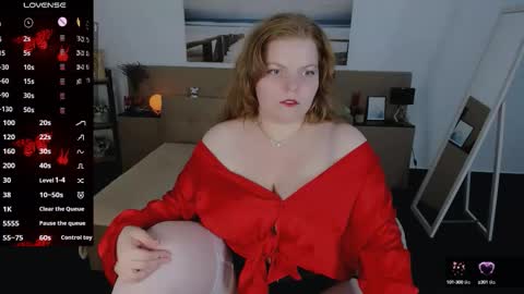 Snapshot of gigi_lika chatting on 10, 9, 2025 Lika online show from 10, 9, 2025