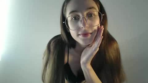 Gigi online show from 4, 12, 2024