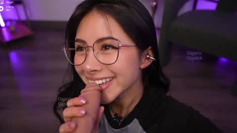 80 off in my OF gigipriv  online show from 4, 12, 2025