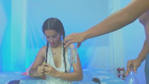 gigiilove24 online show from 23, 9, 2025