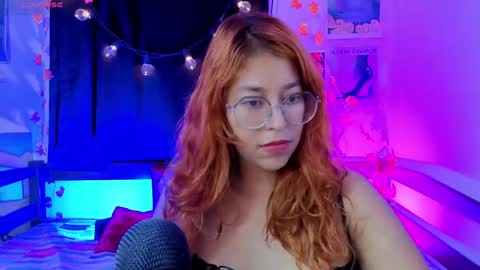 gigimooon online show from 13, 5, 2026